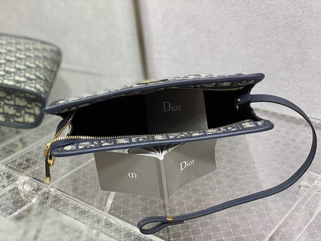 D*or 30 montaigne dea pouch blue D*or oblique jacquard 26x19.5x7cm