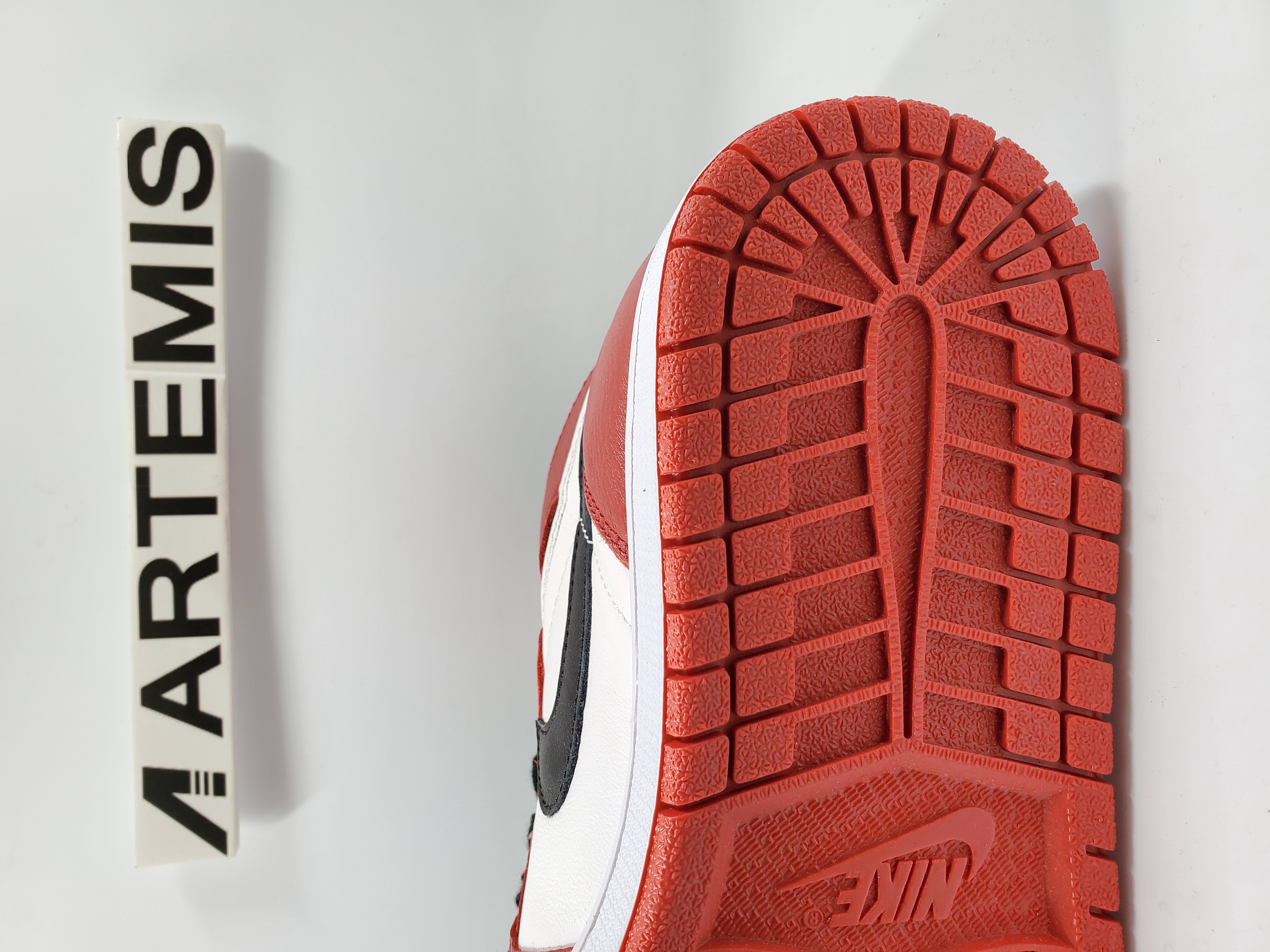 Air Jordan 1 Retro High Homage To Home Chicago (Non-numbered)