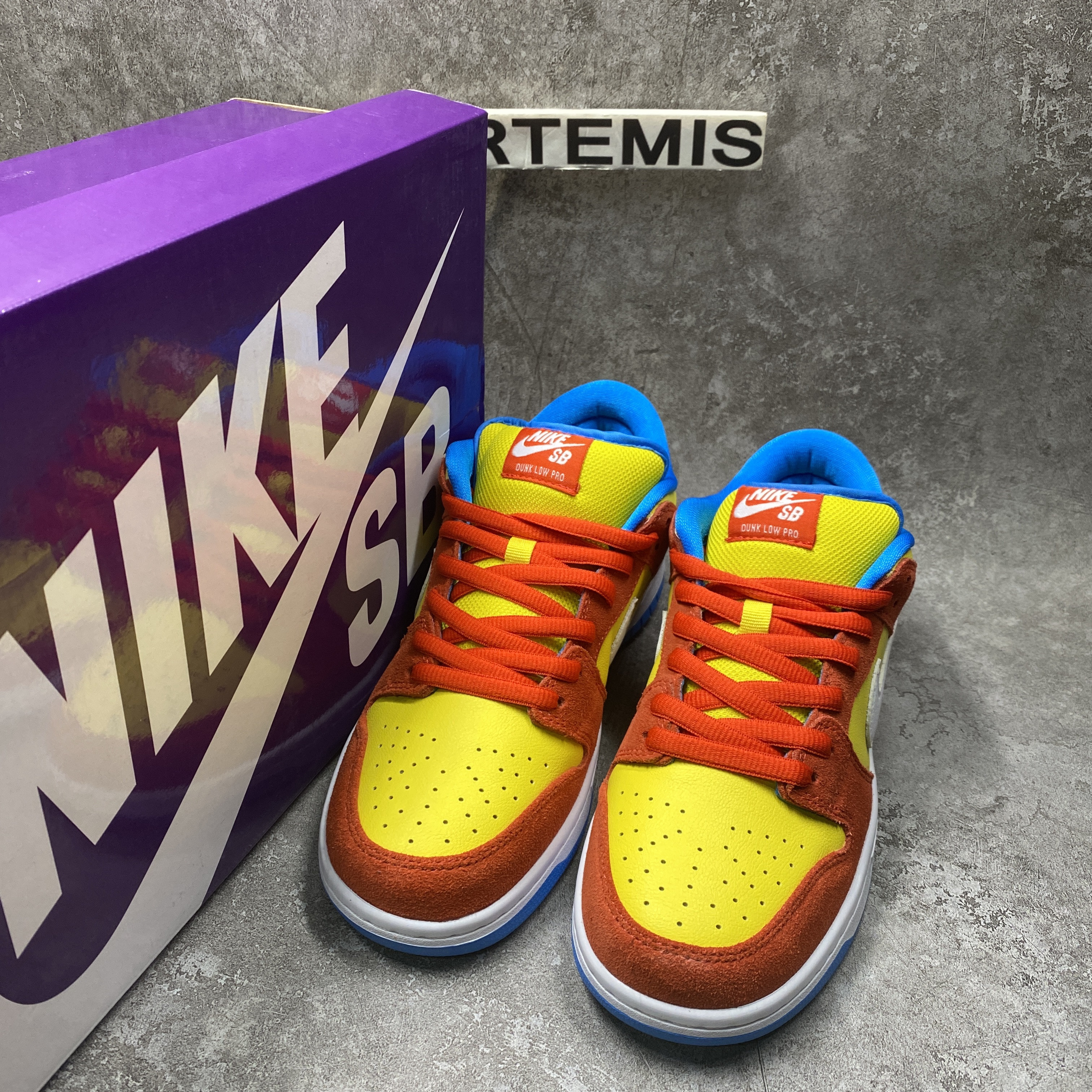 Nike SB Dunk Low Pro Bart Simpson