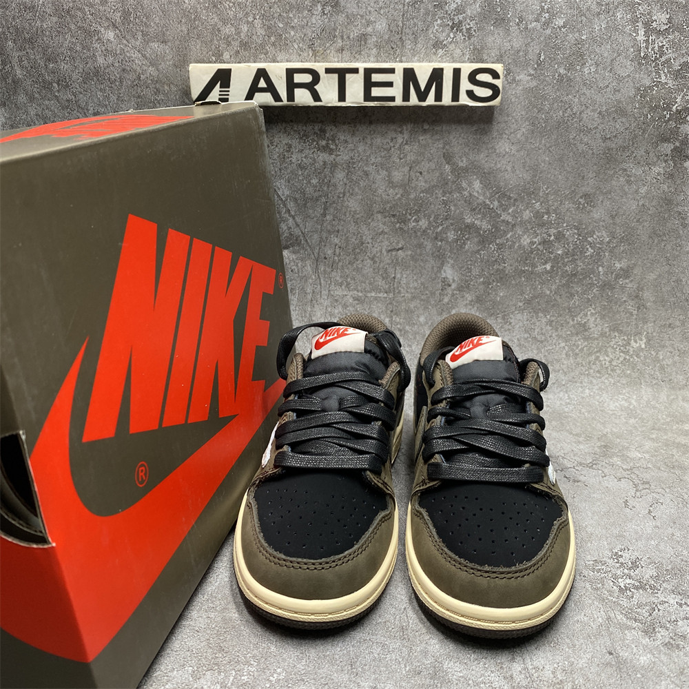 NIKE TRAVIS SCOTT X AIR JORDAN 1 LOW
