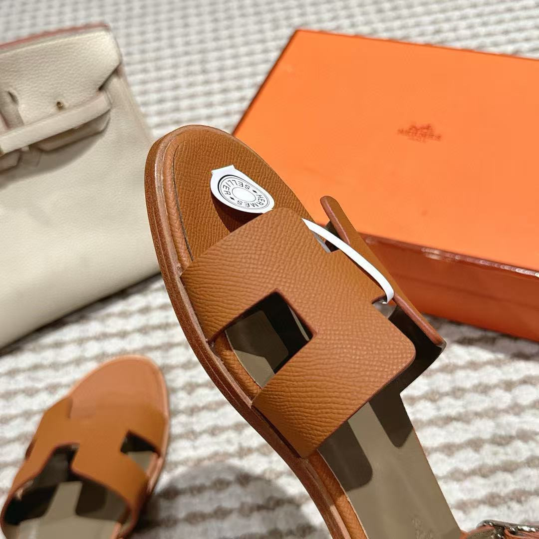 UA Hermès Santorini leather sandals