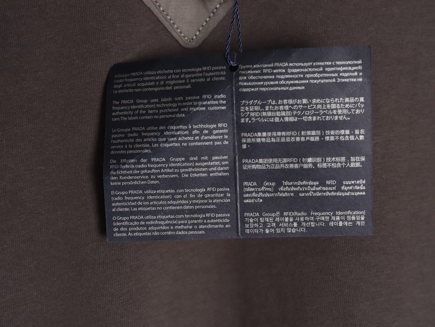 Pra*a long-sleeved t-shirt