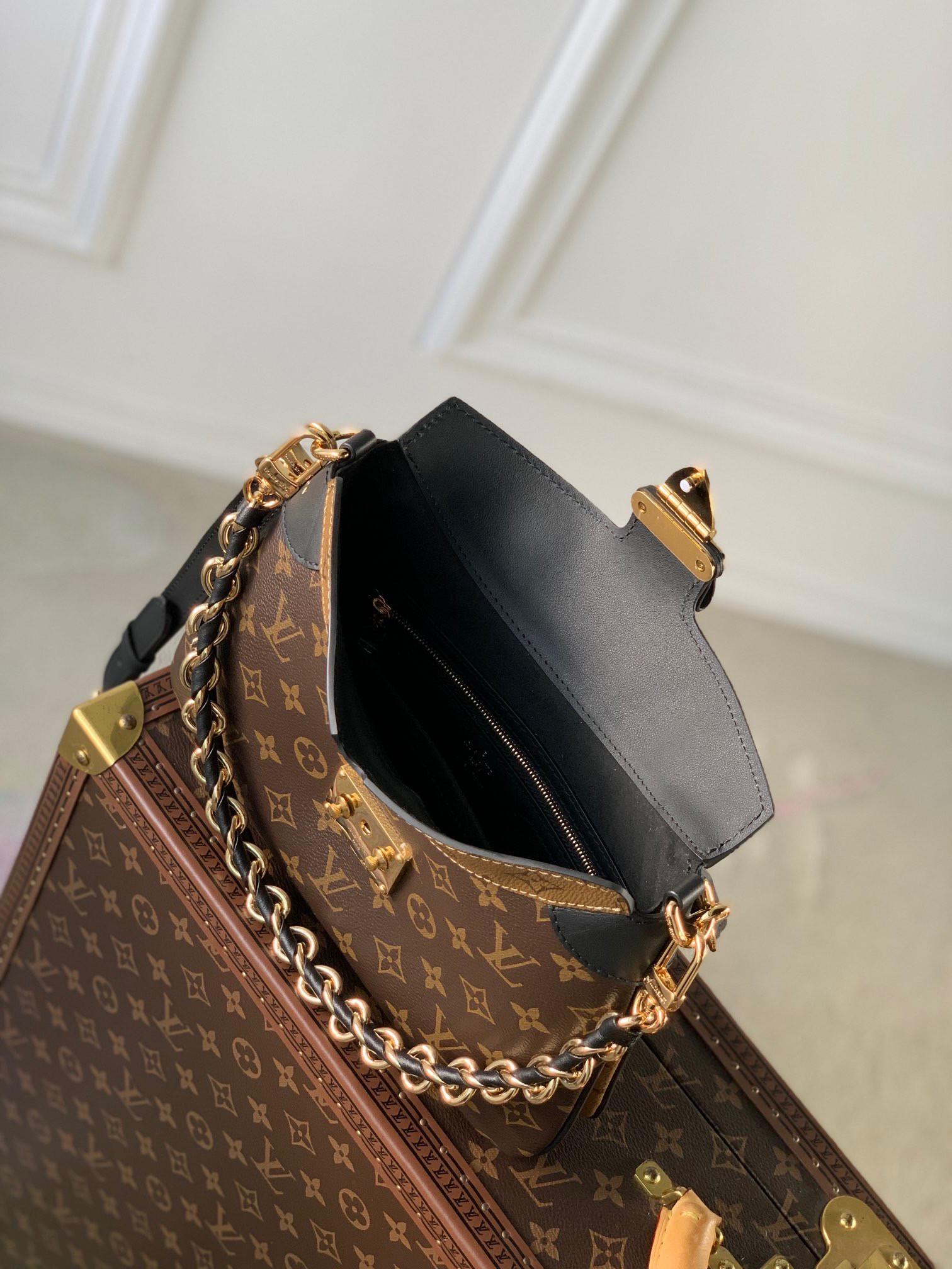 LV Twinny M46659
