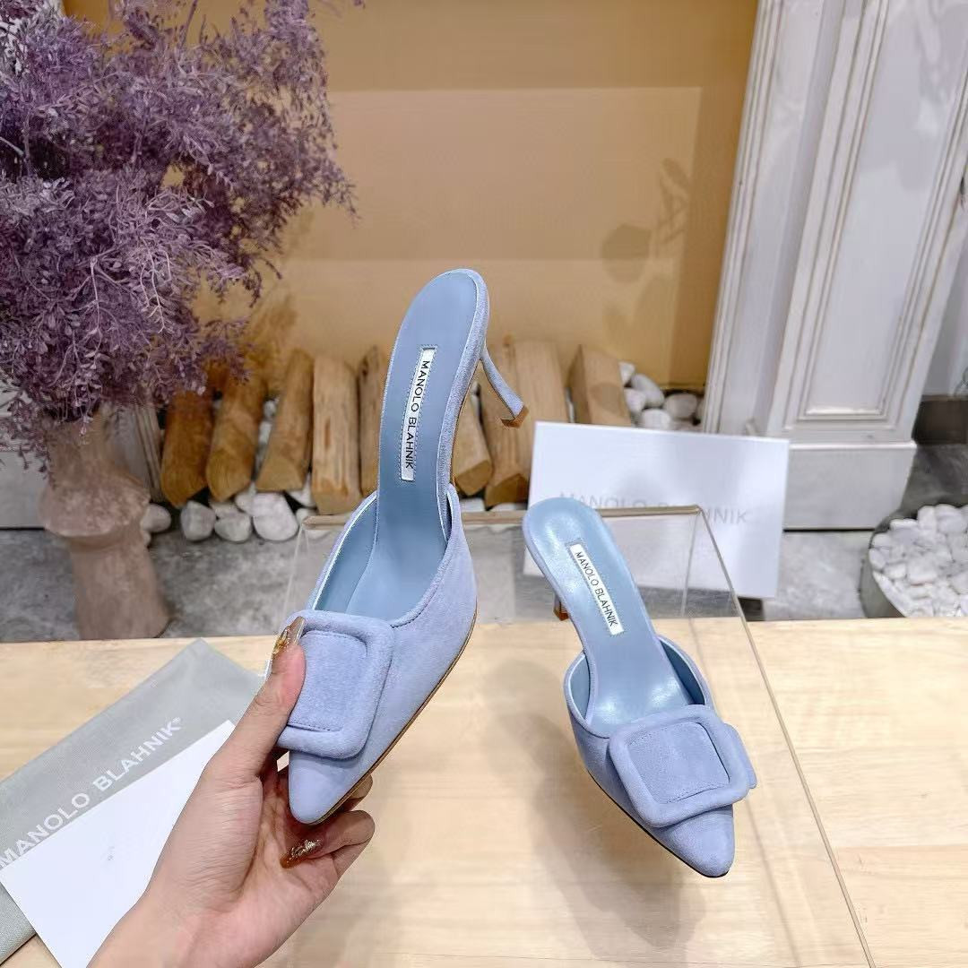 UA Manolo Blahnik Mules 7.5cm