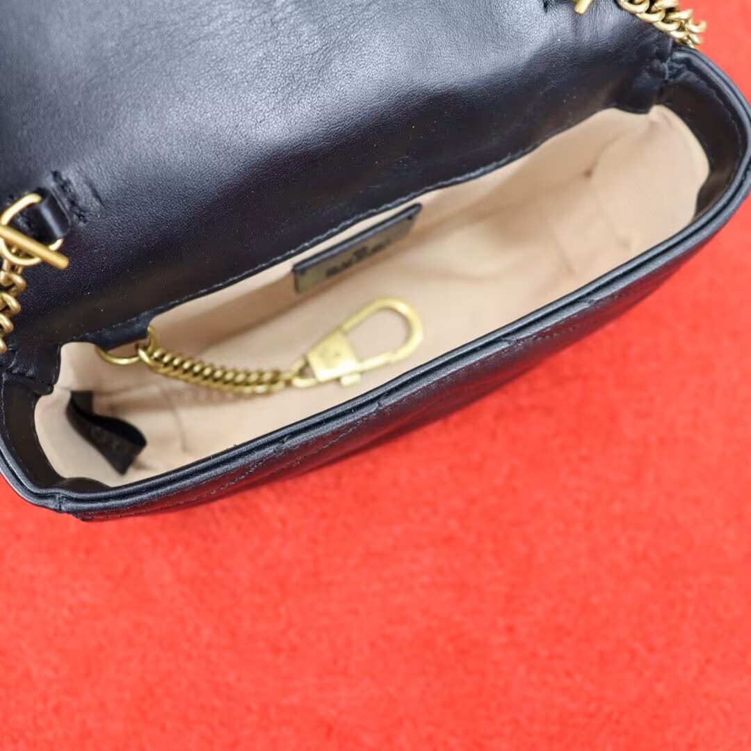 gg marmont matelasse leather S*per mini bag 16.5x10.2x5.1cm