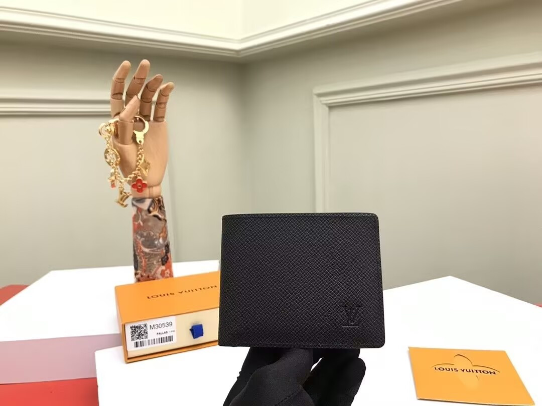 LV Portefeuille Slender M30539 11 x 9 x 2 cm