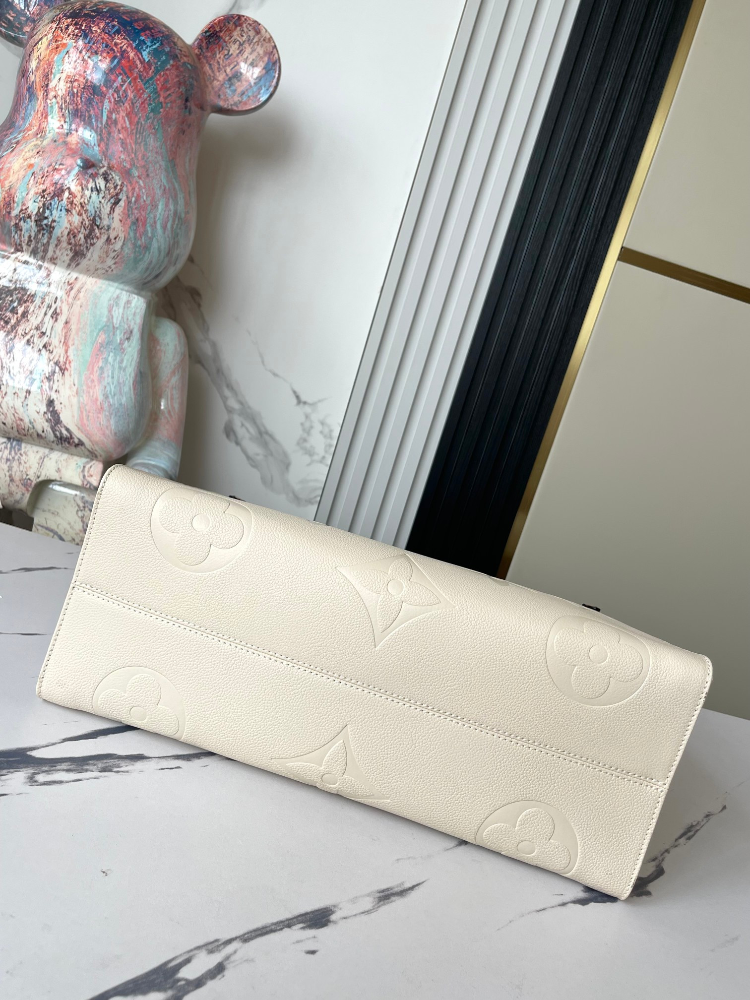 LV OnTheGo GM M45933 16.1 x 13.4 x 7.5inches