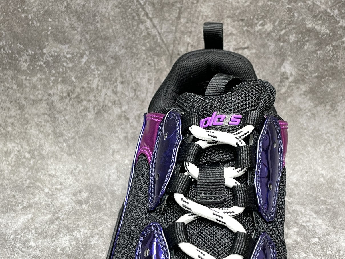 Balenciga Triple S Sneaker Bright Purplish Red