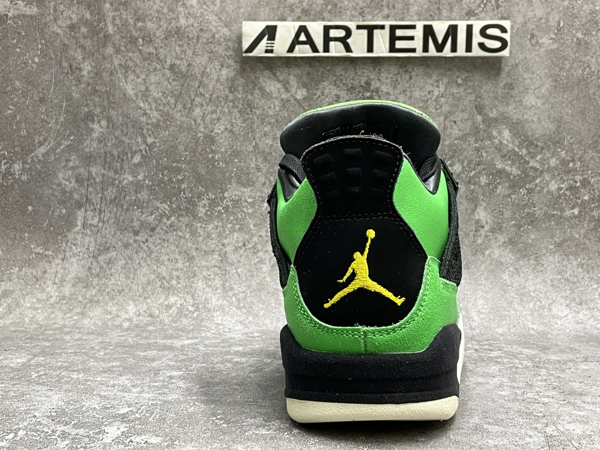 Air Jordan 4 Retro Manila