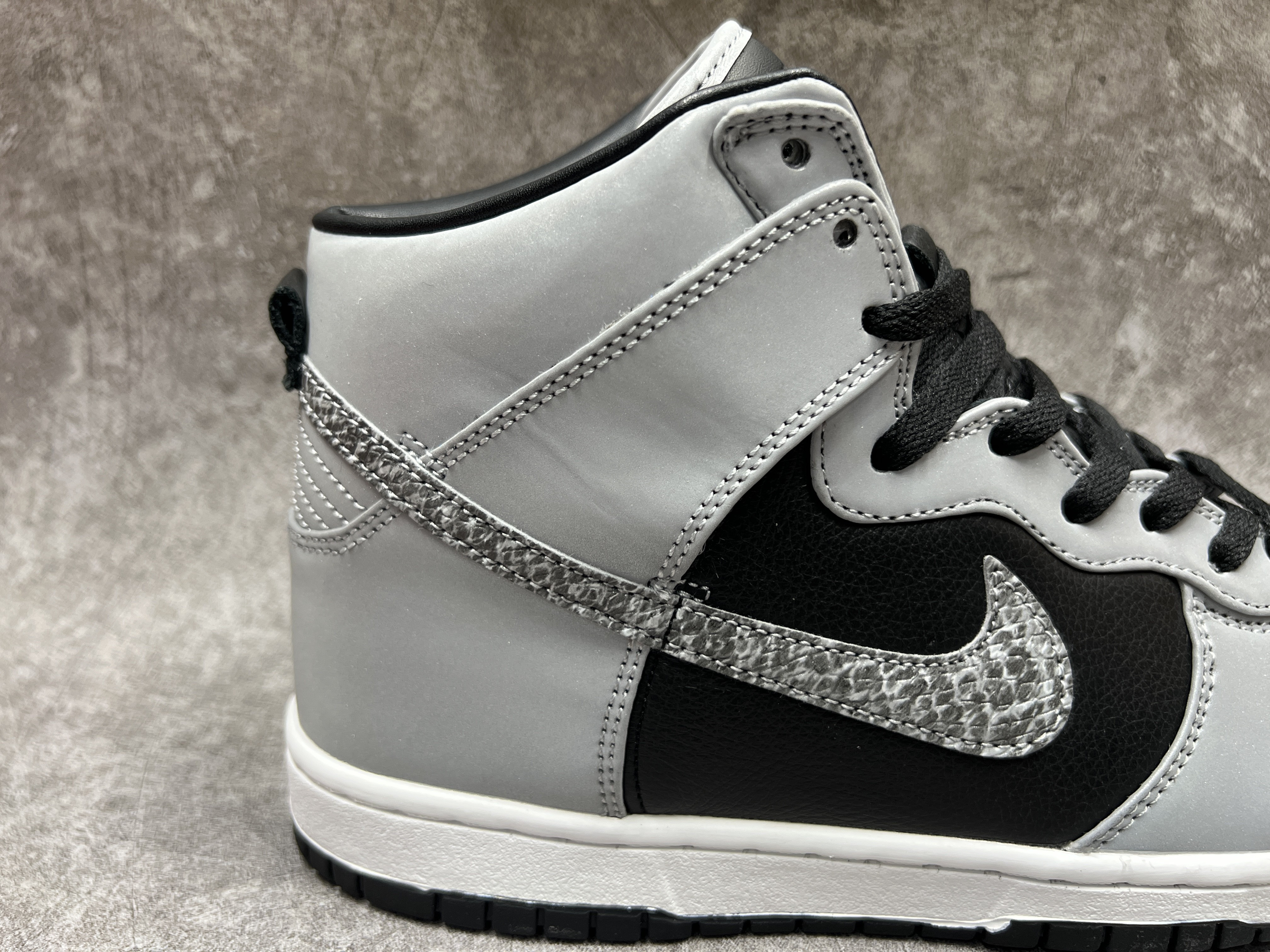 Nike Dunk High Cocoa Snake