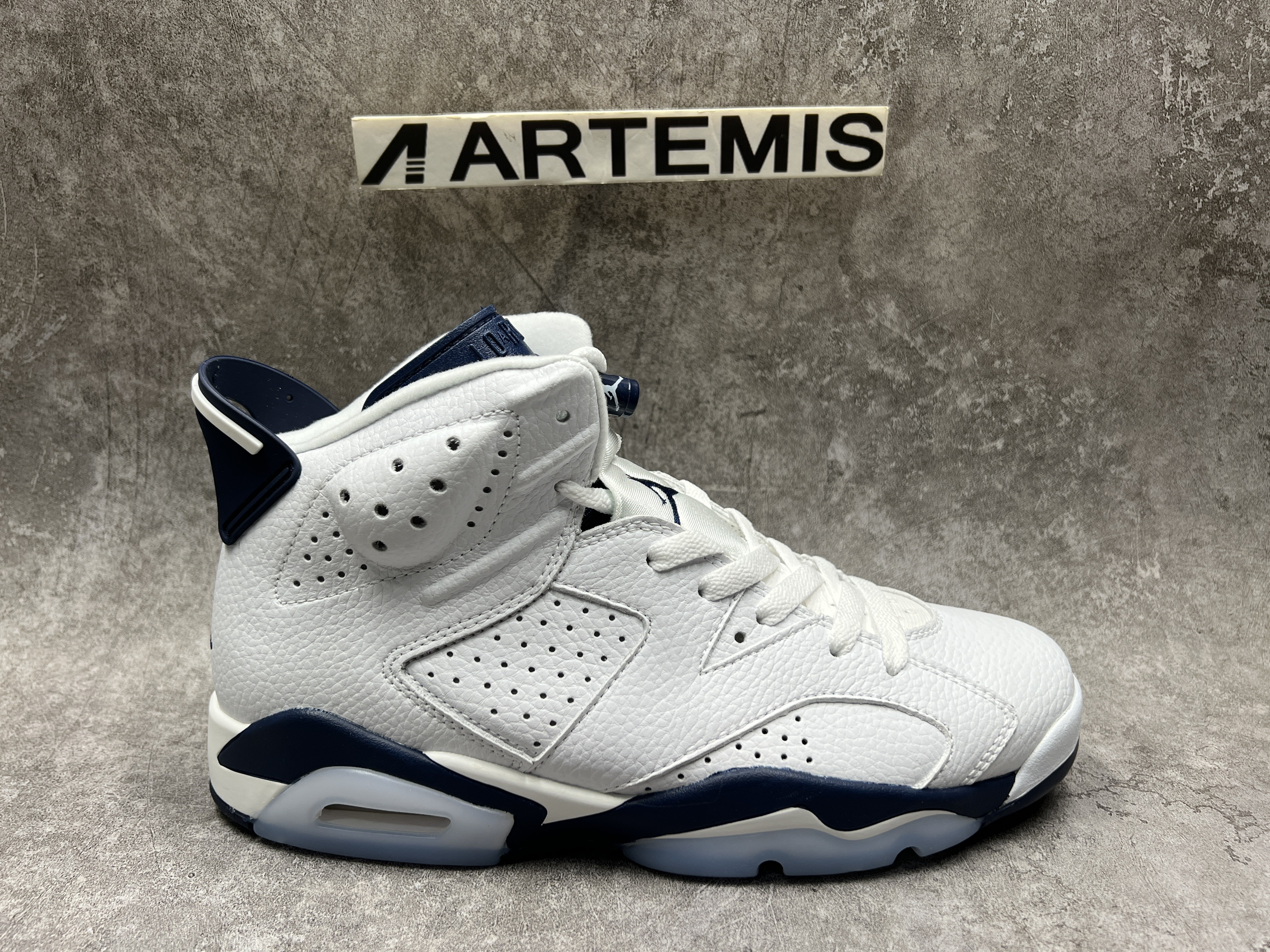Air Jordan 6 Retro Midnight Navy