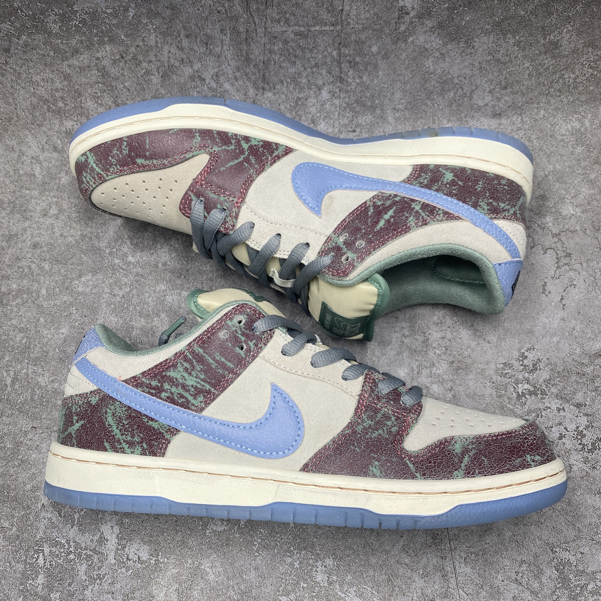 Nike SB Dunk Low Crenshaw Skate Club