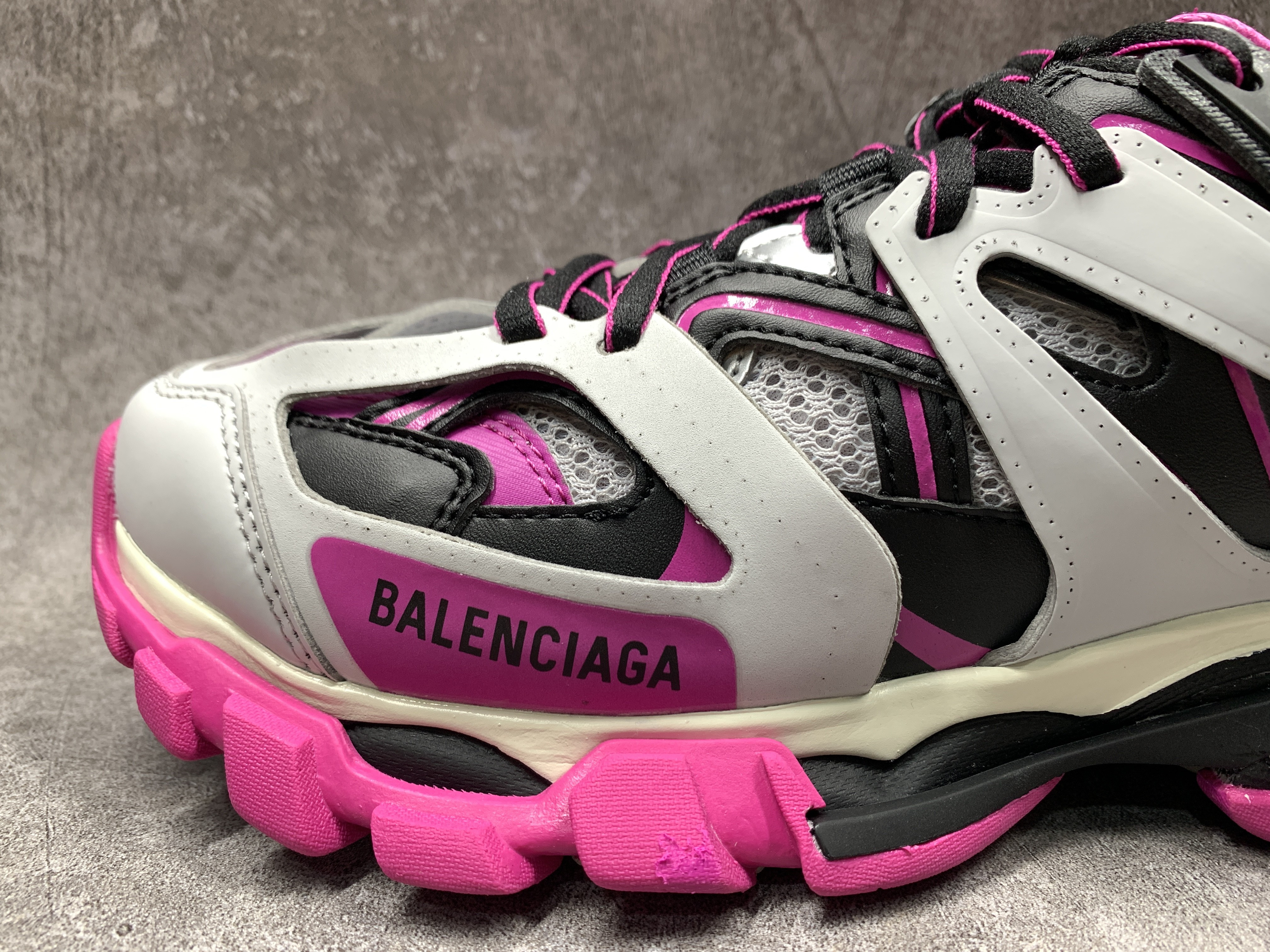 Balenciga Track Sneaker Pink Black