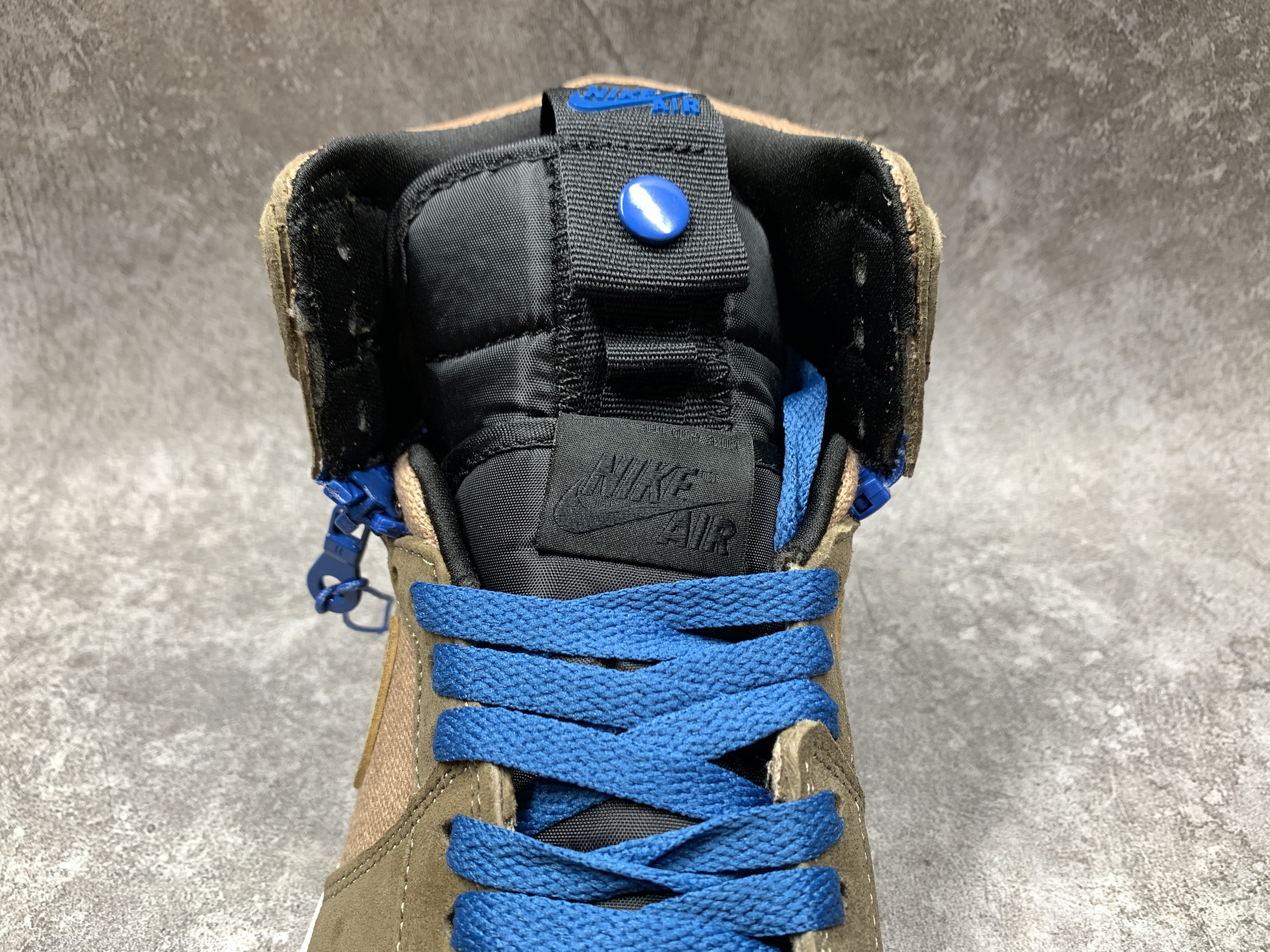 Air Jordan 1 High Switch Lets You Go From High To Low With Zippers