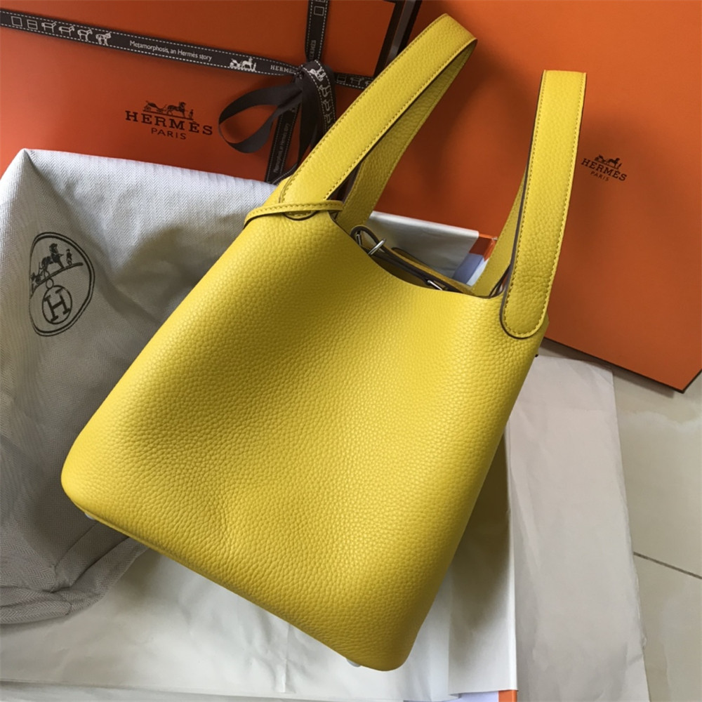 Hermès Picotin 18cm amber yellow without original box