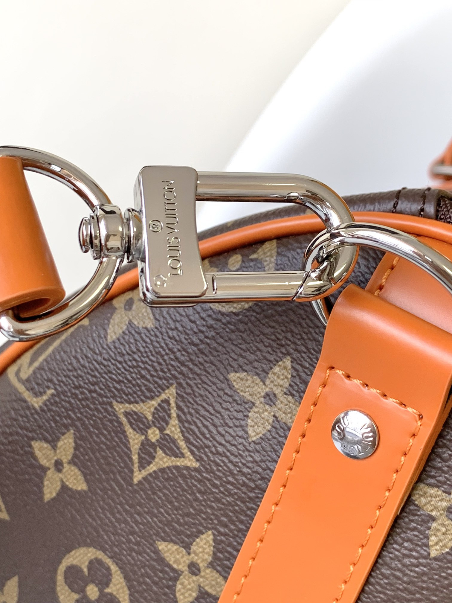 l0*is V*t0n keepall bandoulière 50 m46670