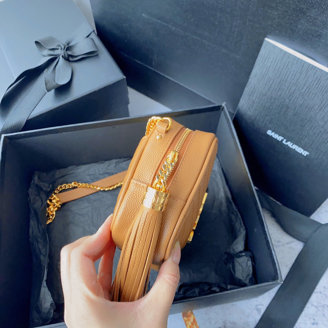 Y*L mini lou in quilted leather 7.5 x 4.1 x 2 inches