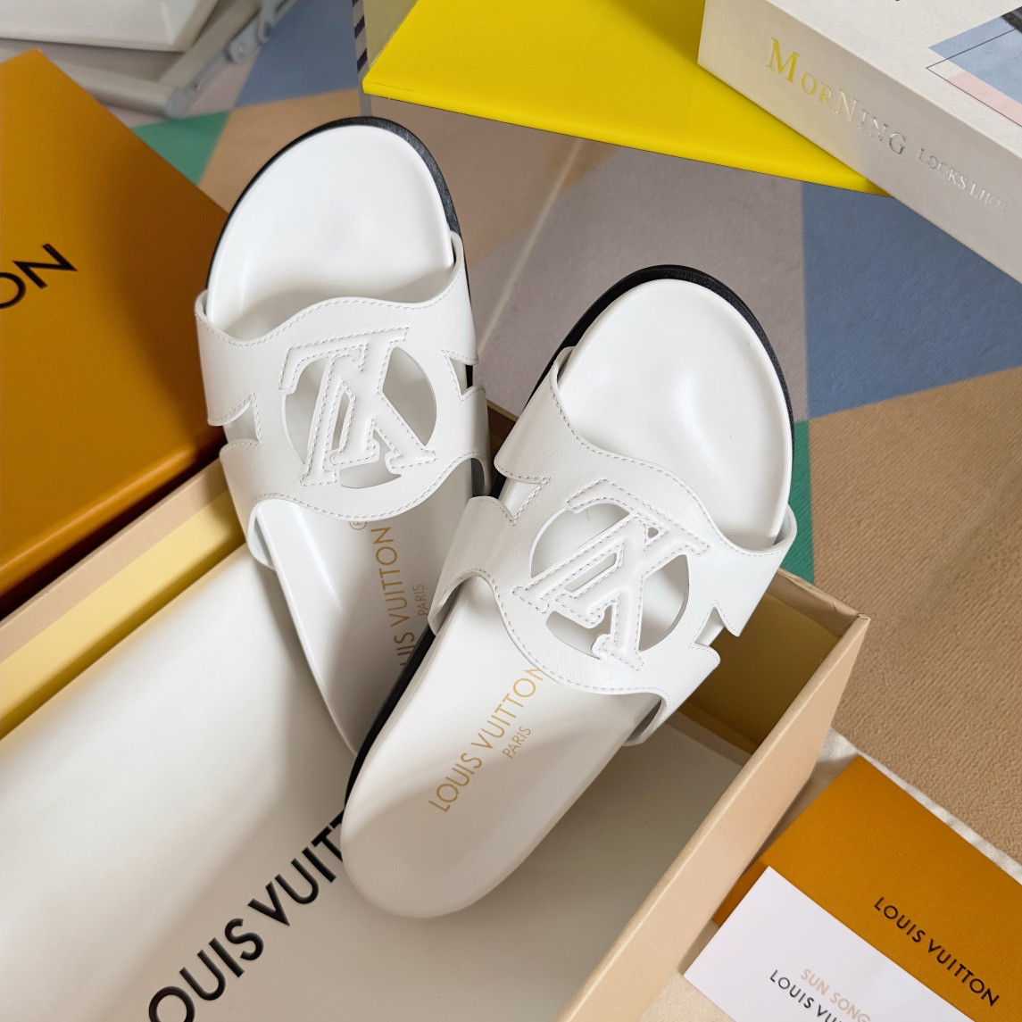 UA LV Isola Flat Comfort Mule