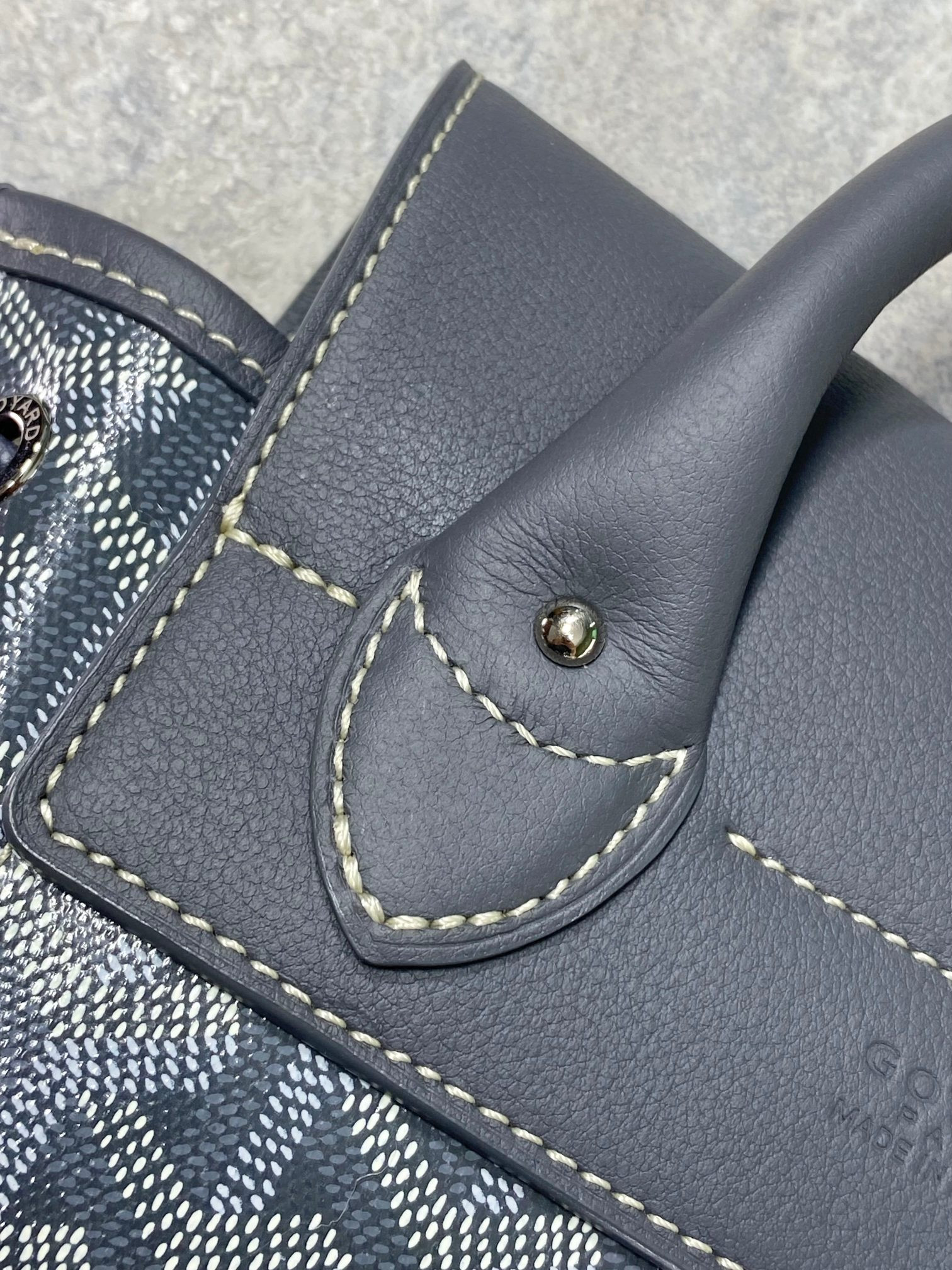 Go*ard mini alpin 23 cm x 9.5 cm x 19 cm