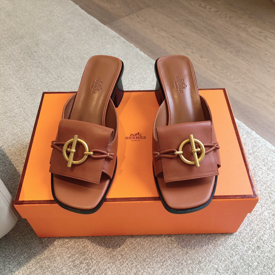 UA Hermès Isle sandal