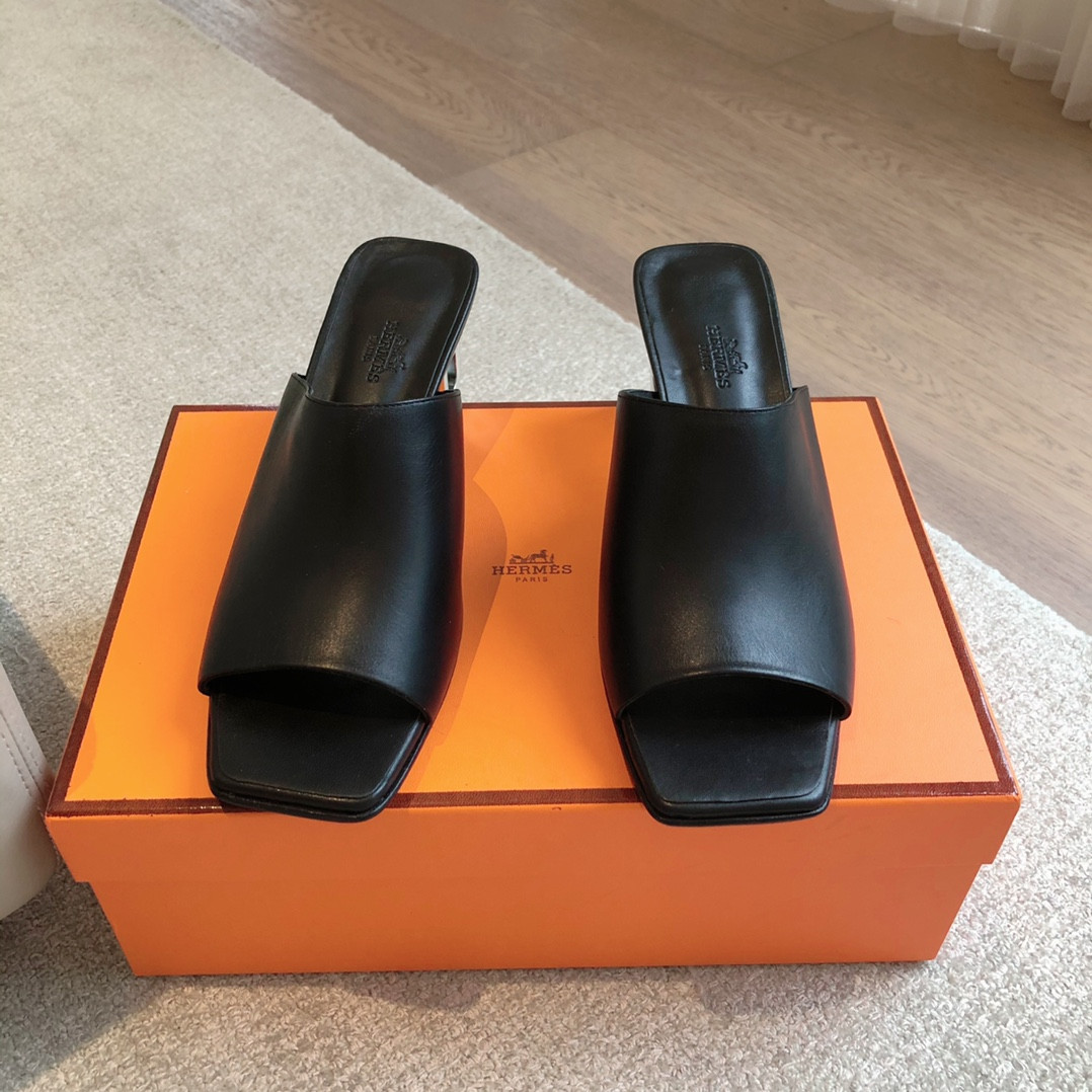 UA Hermès Iconique 60 sandal