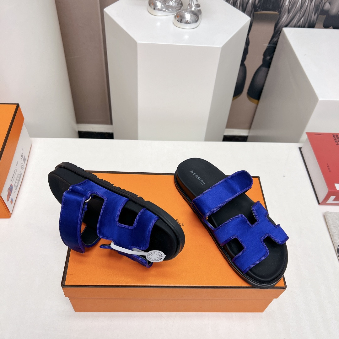 UA Hermès Chypre sandal