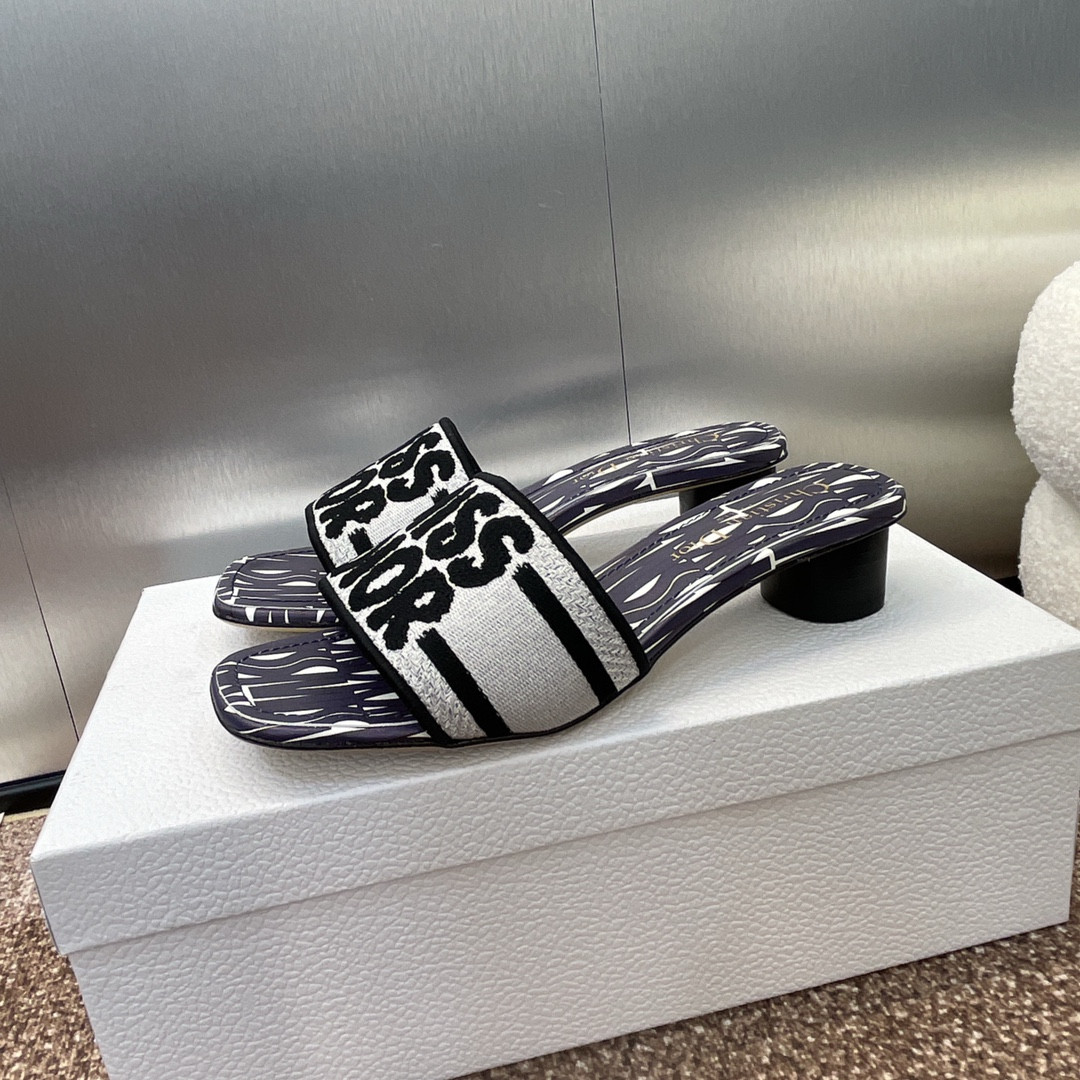 ua D*or dway heeled slide