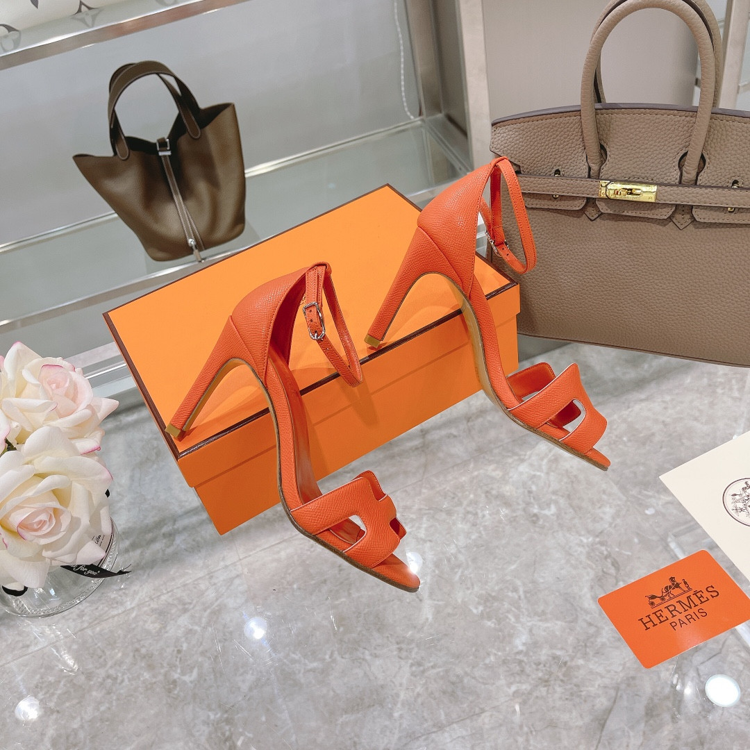 UA Hermès Heeled Sandal
