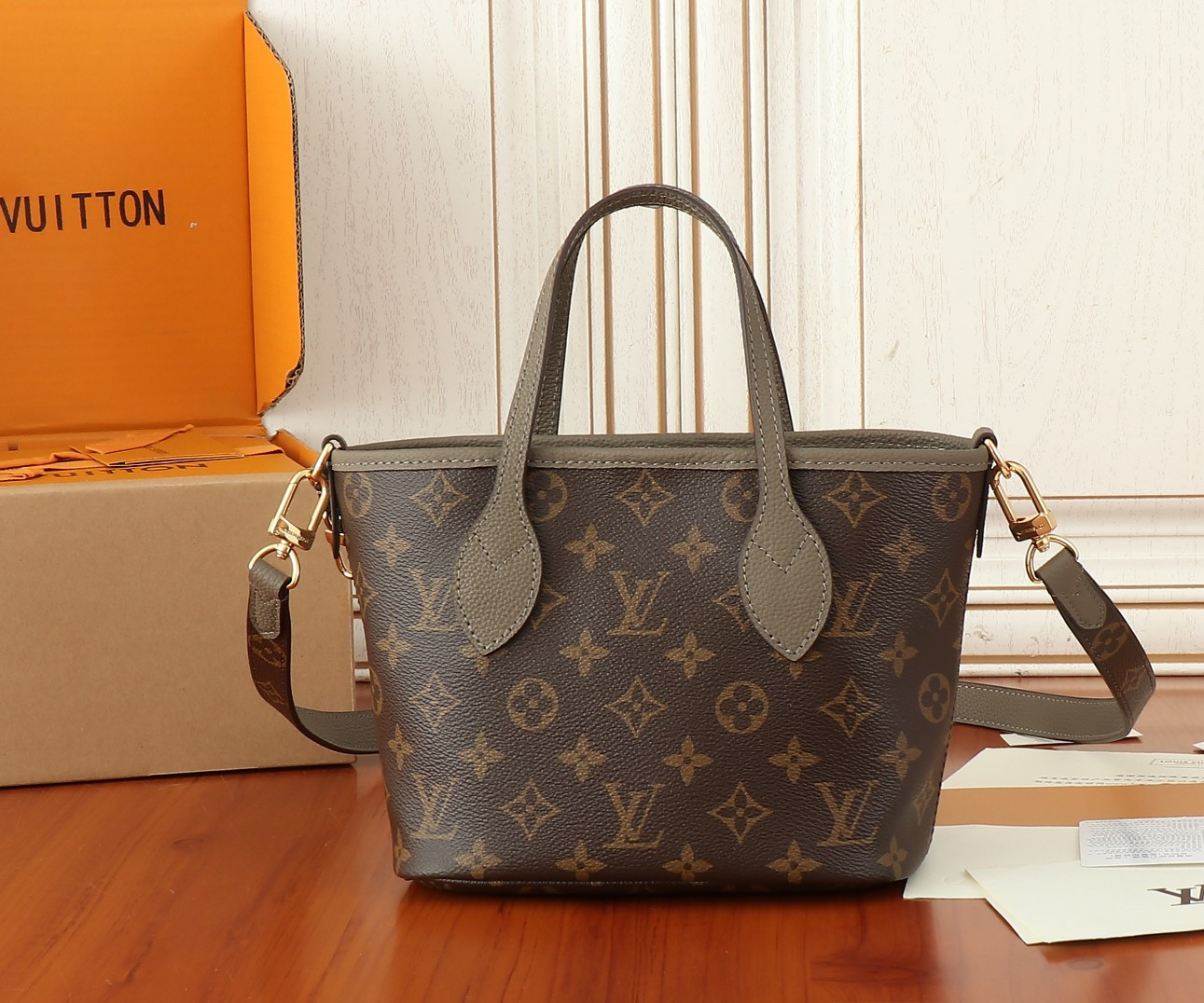 LV Neverfull Bandoulière Inside Out BB M12109 24x14x9cm